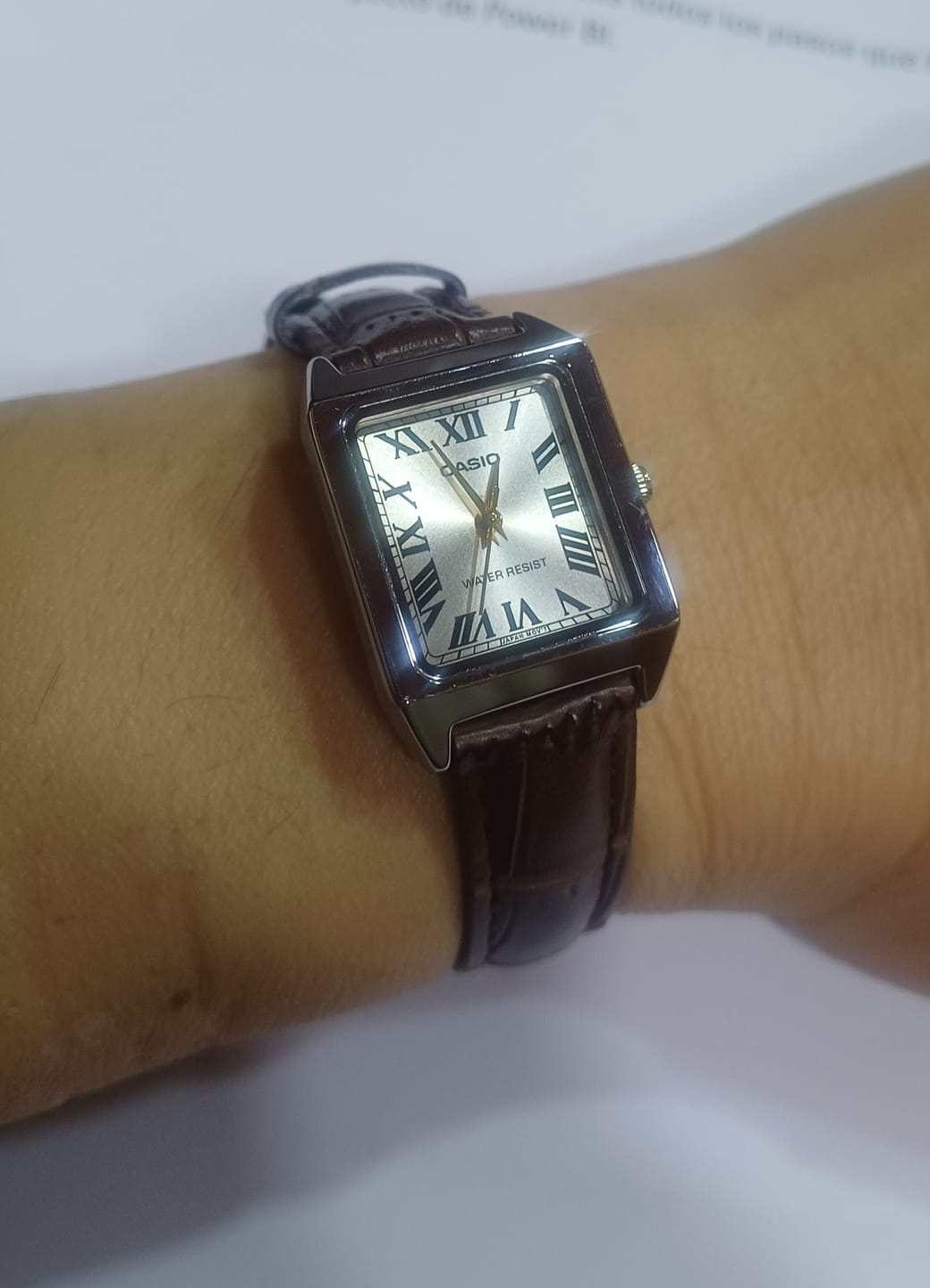 Customer photo review of Reloj Casio Tank Análogo LTP-V007L-9BUDF Cuero Dial Champaña