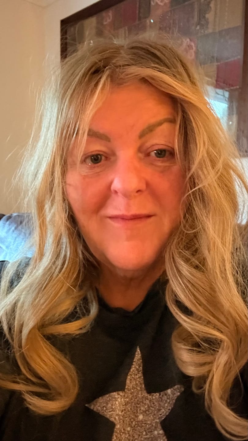 Customer photo review of Volume Plus Lace Topper