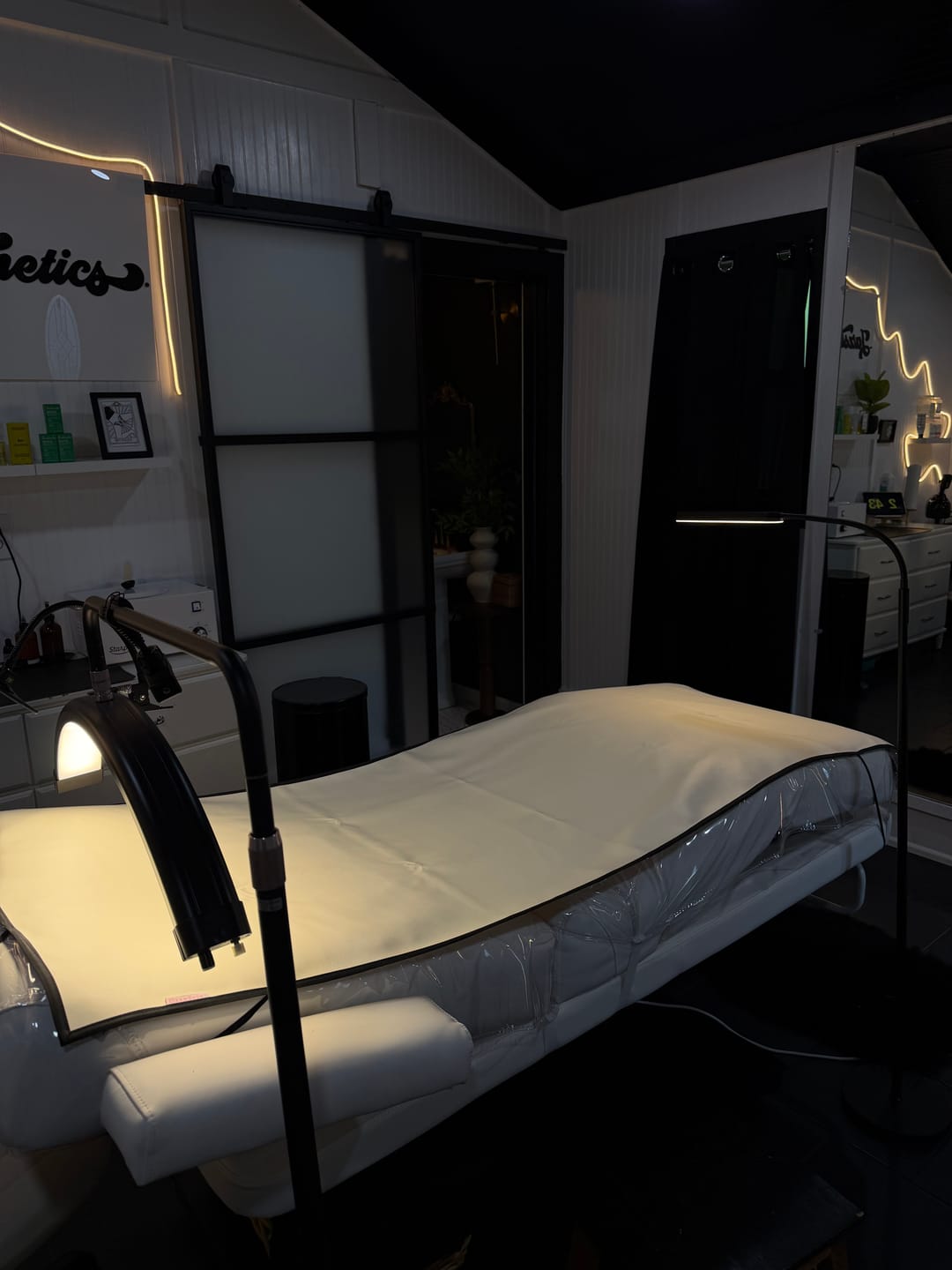 Customer photo review of Standard Wax Pads - Neutral Colors 6 ft x 2.25 ft