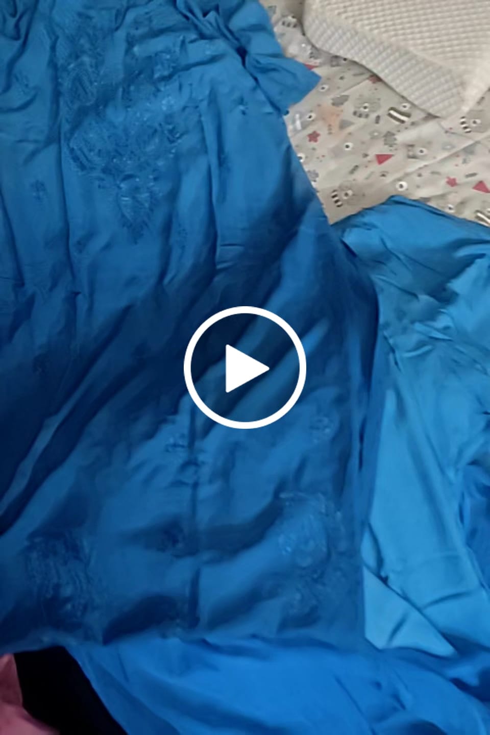 Customer video review of Laila Royal Blue Ombre Rayon 3 Piece Set