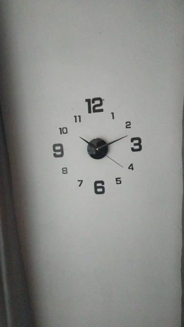 Customer photo review of 3D Frameless DIY Wall Clock
