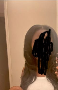 Customer photo review of Wavymy Pre-Styled Butterfly Cut Layer Yaki Straight Natural Wave Wig Beginner Friendly Wig Human Hair Wig 250% Density