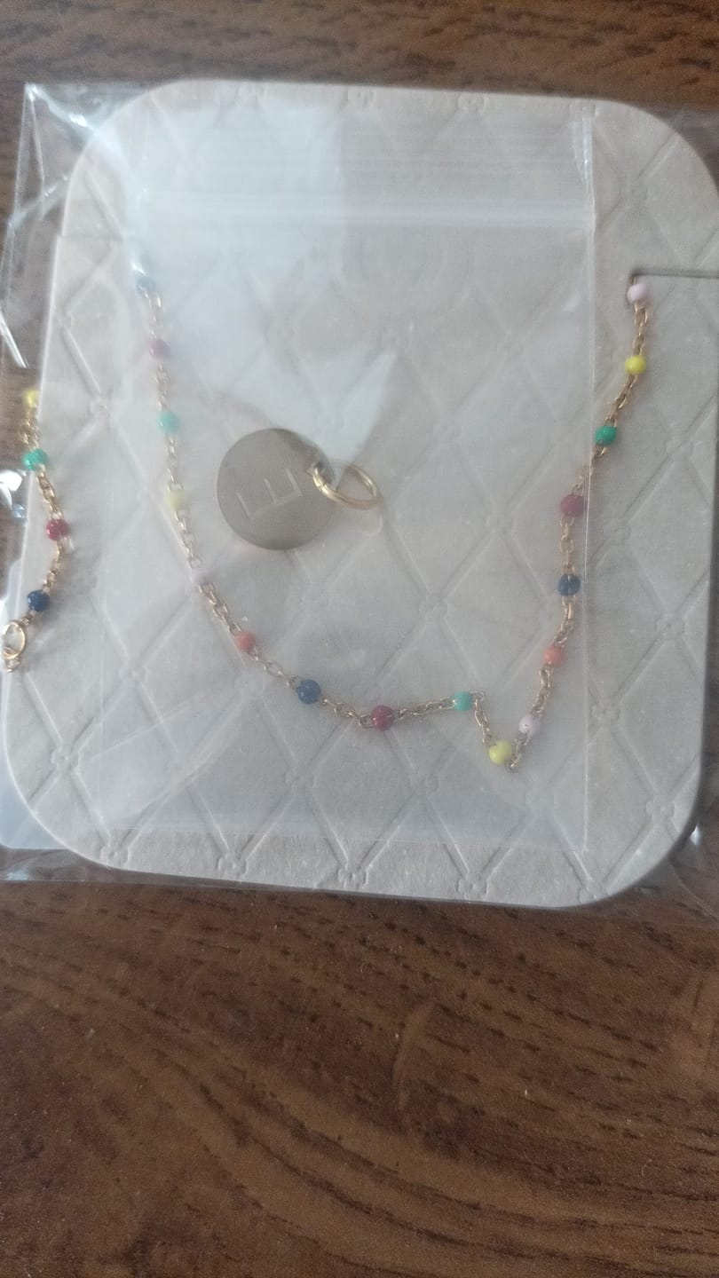 Customer photo review of Collar Letras ABC
