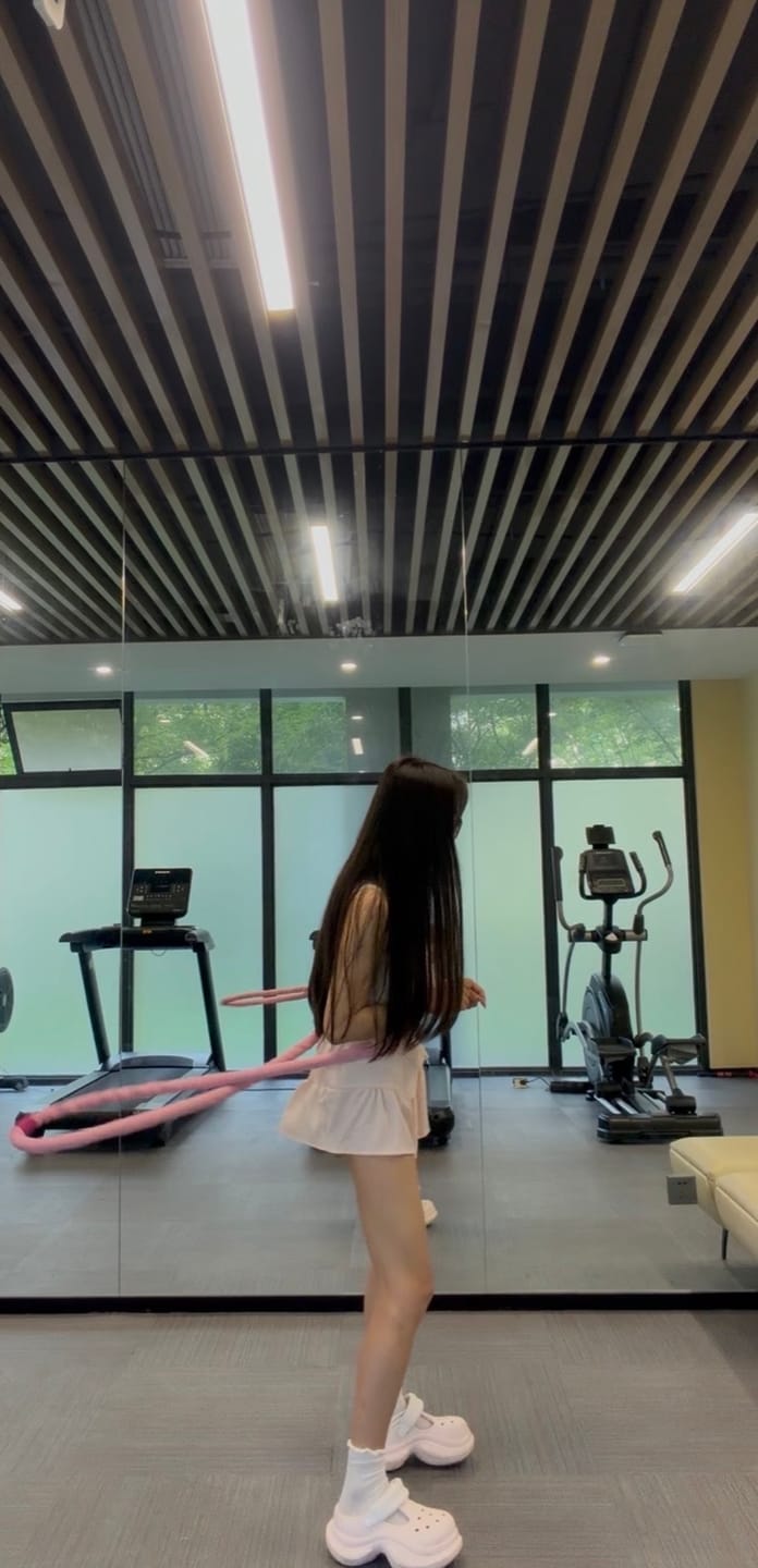 Customer photo review of SlimHoop ™ | Soft Weighted Fitness Hoop