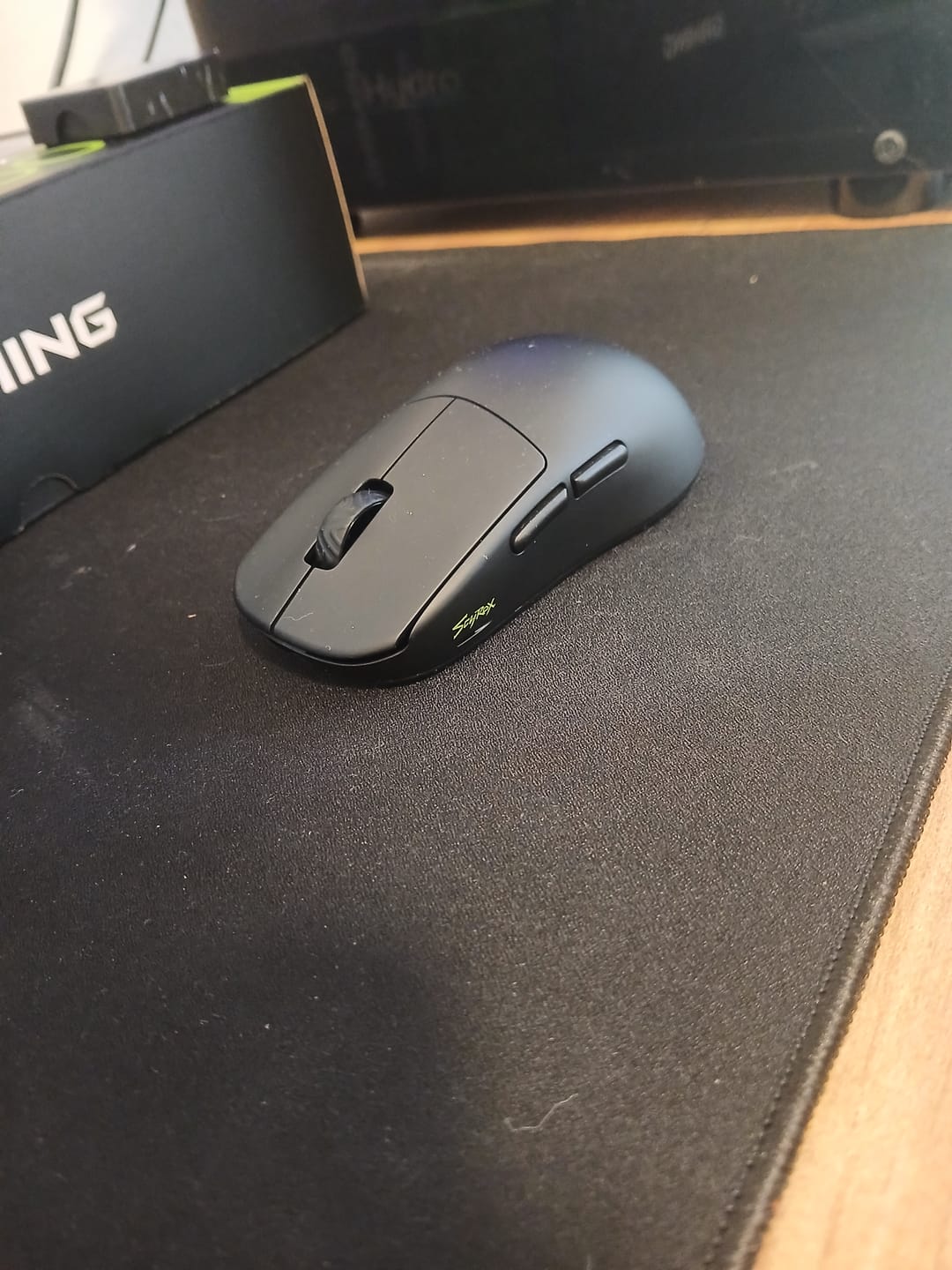 Customer photo review of Scyrox V8 8K Wireless Mouse