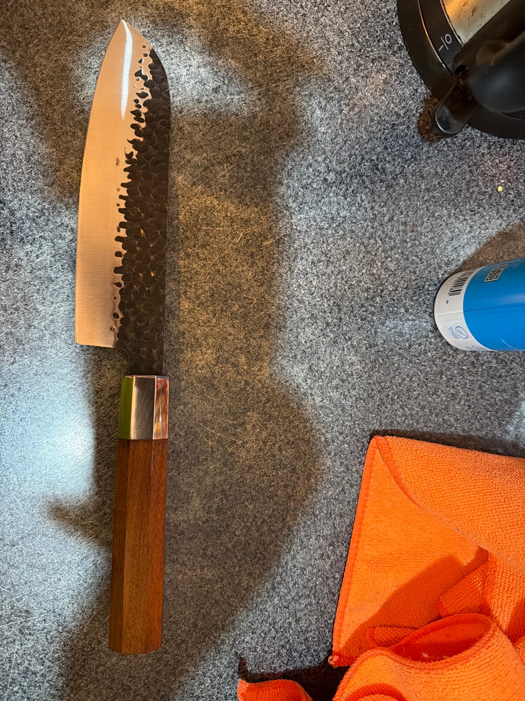 Customer photo review of Cuchillo Santoku de Cocina de Acero Inoxidable 32cm "Hika"