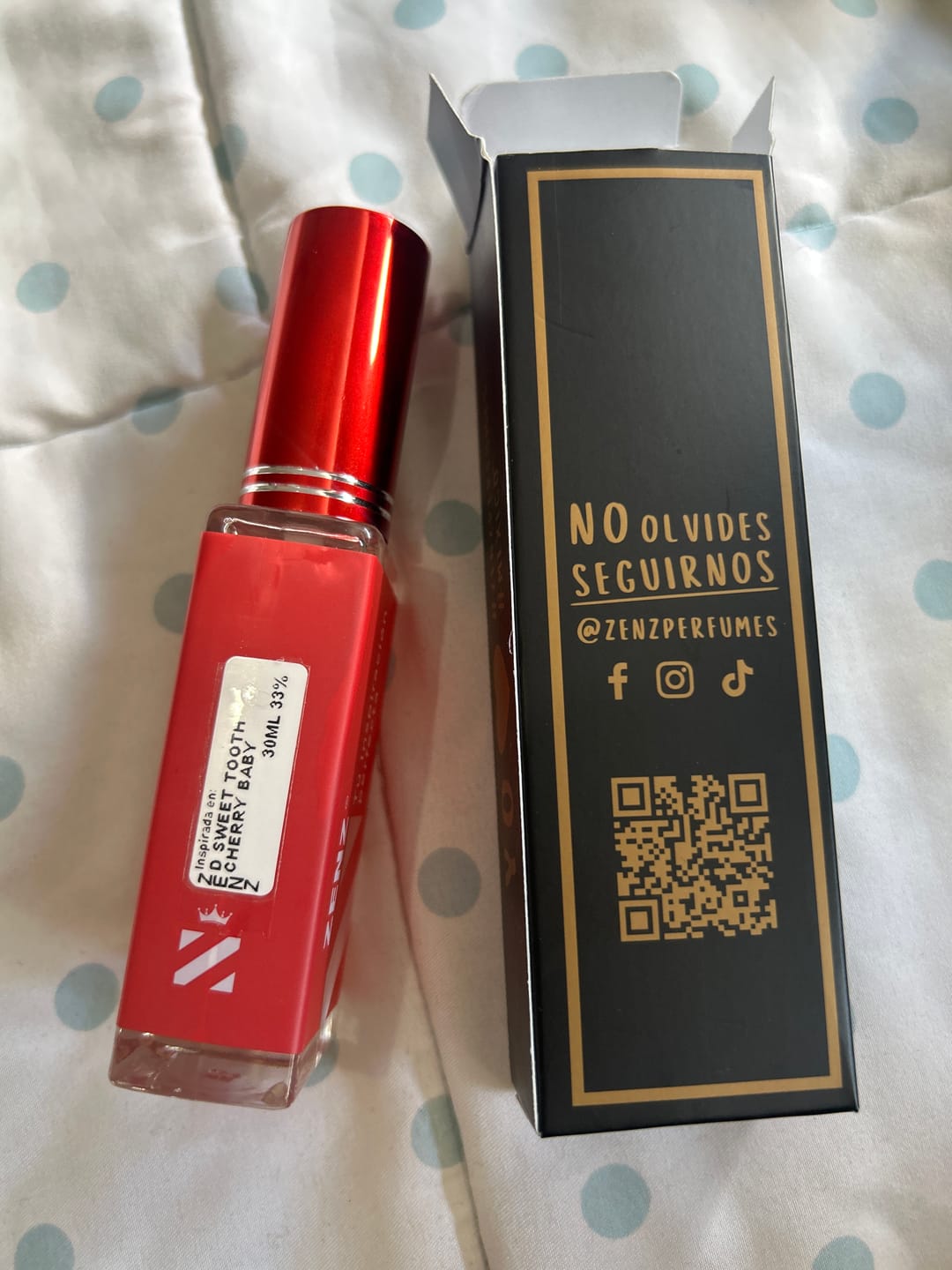 Customer photo review of D Inspirado en Sweet Tooth Cherry Baby | Sabrina Carpenter 2026 ZENZ