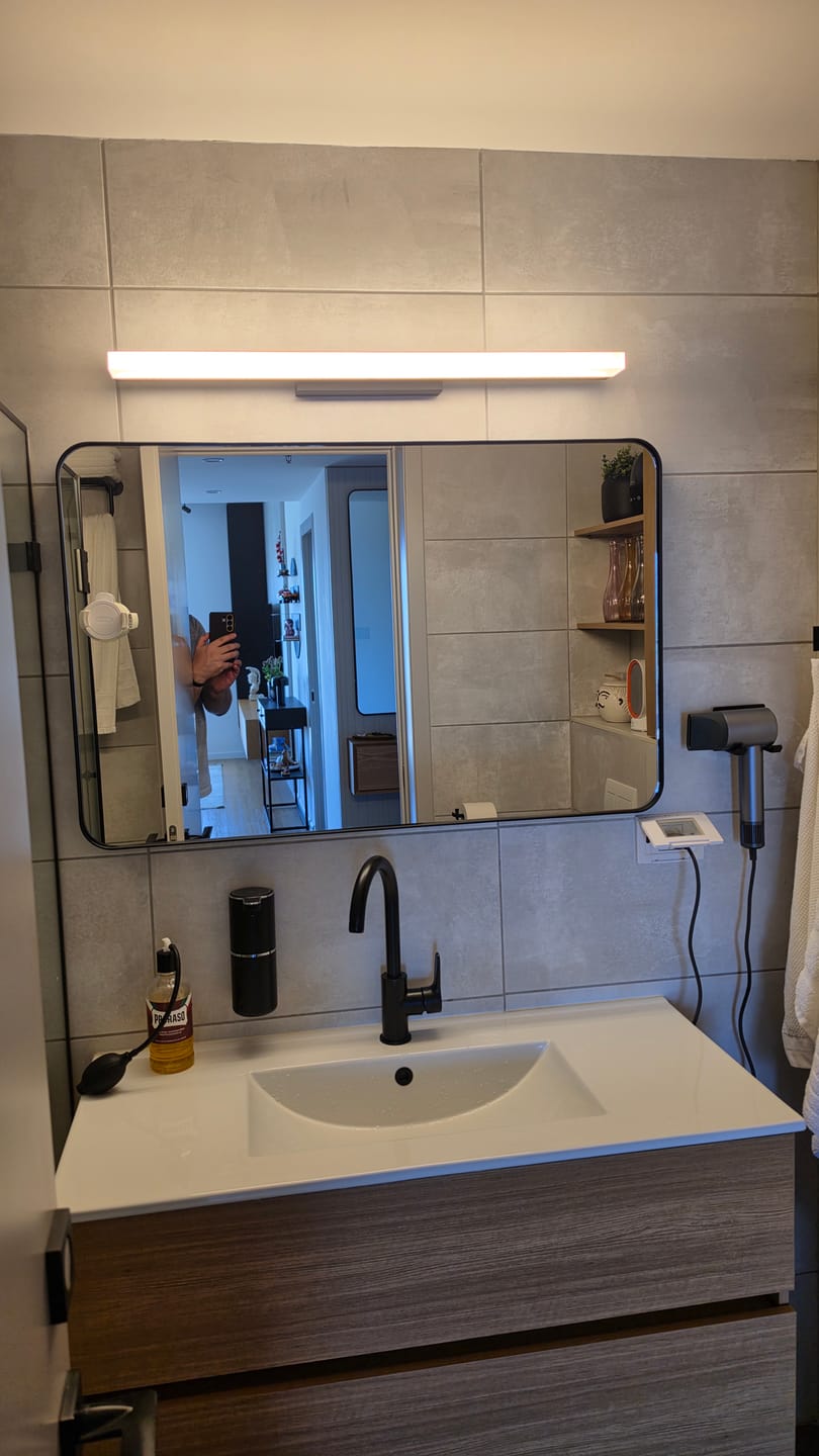 Customer photo review of מראה עם פינות עגולות