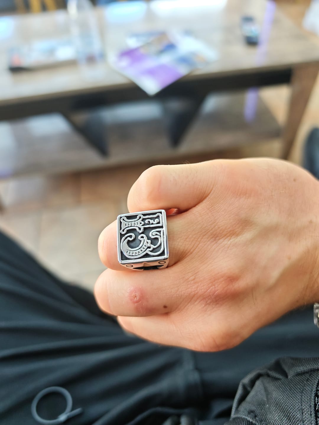 Customer photo review of WINNER.