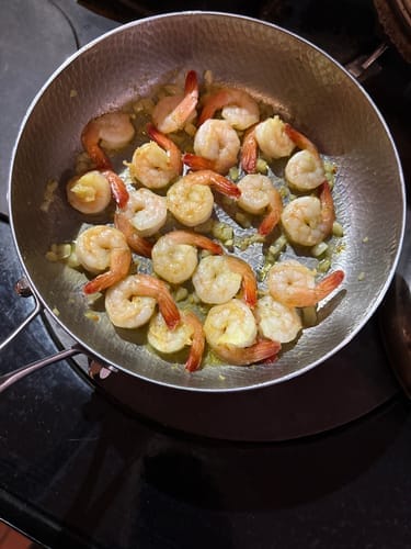 Customer photo review of Nonna's Kitchen - Hand Hammered Titanium Pan
