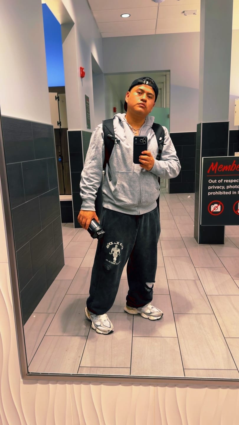 Customer photo review of 2054 - Gold's Iron Legacy Layered Joggers