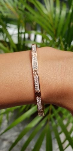 Customer photo review of LOVE BRACELET 3.65MM DIAMOND-PAVED
