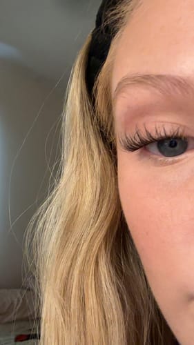 Customer photo review of IVY Lash Clusters