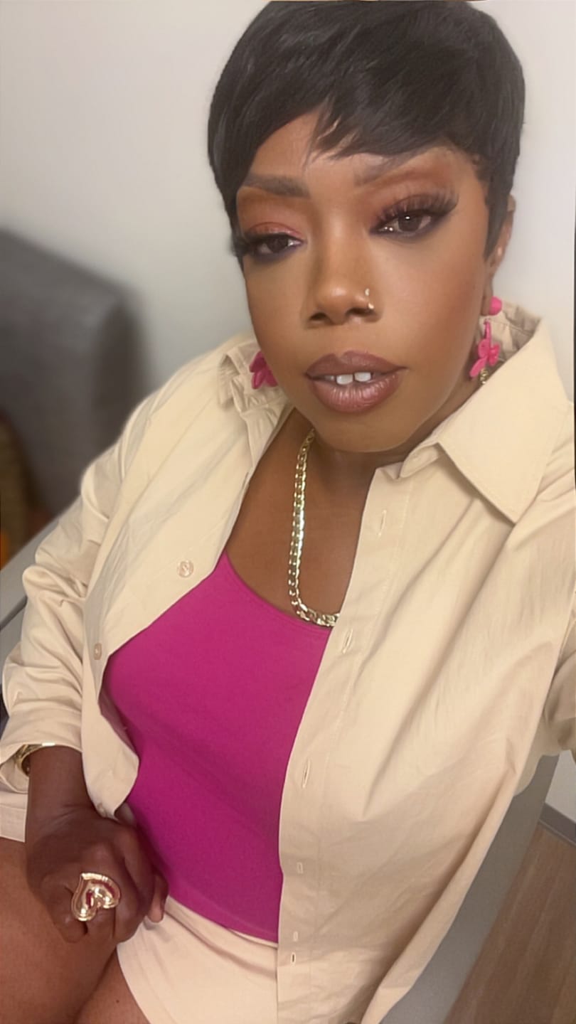 Customer photo review of Outre Wigpop Full Wig - LACEY