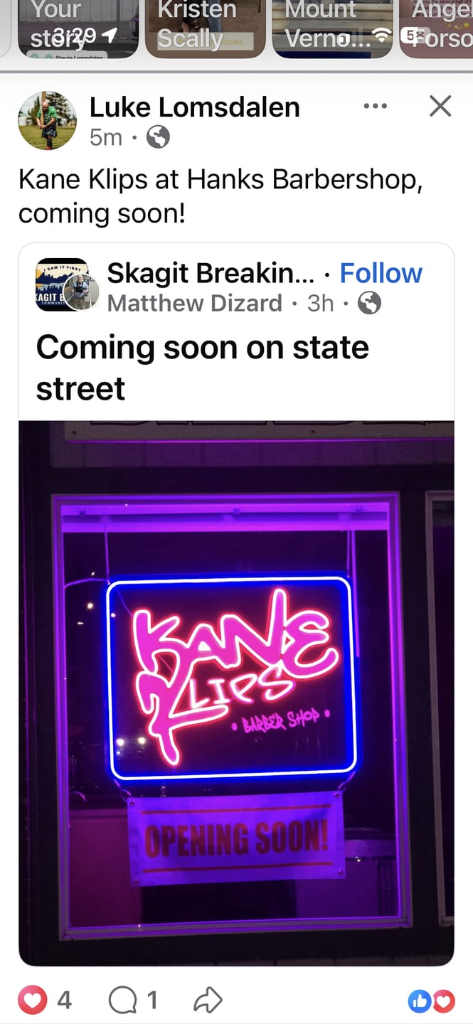 Customer photo review of Kane Klips | 4th version - Premium Neon Artwork