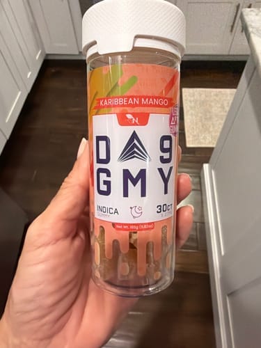 Customer photo review of DELTA 9 GUMMIES - 30CT White Straw Nana 810mg (15mg ea.) – SATIVA