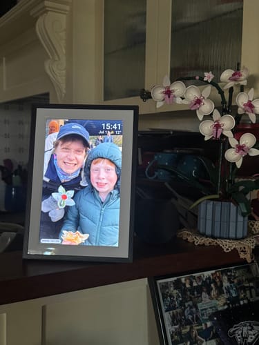 Verified customer photo review of Digital Photo Frame