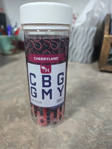 Customer photo review of CBG GUMMIES - FOR ENERGY - 30CT Pineapple Jack 1500mg (50mg ea.) –  SATIVA