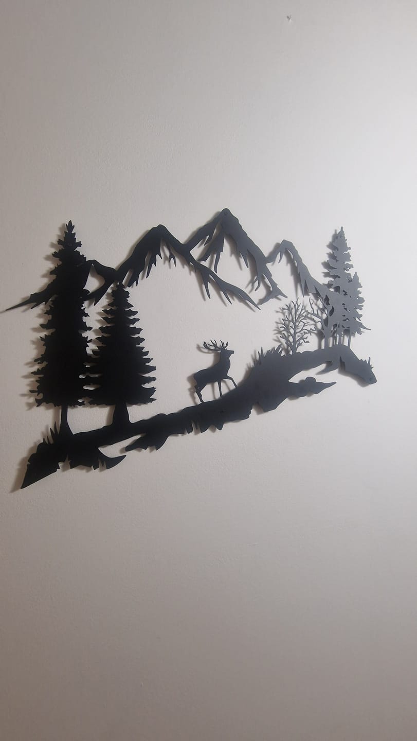 Customer photo review of Décoration Murale en Métal - Montagne et Cerf