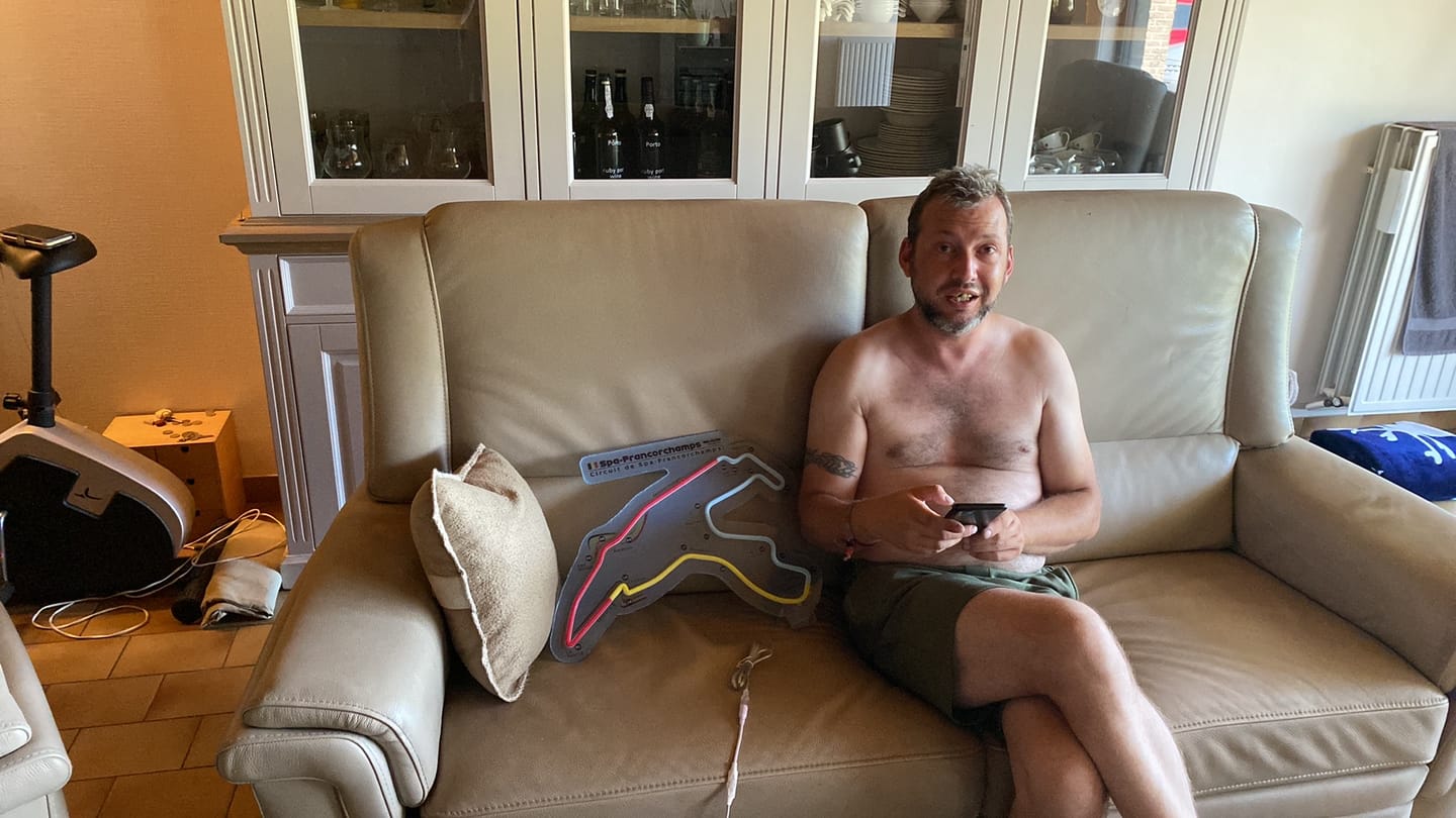 Customer photo review of Circuit De Spa-Francorchamps Neon Race Track