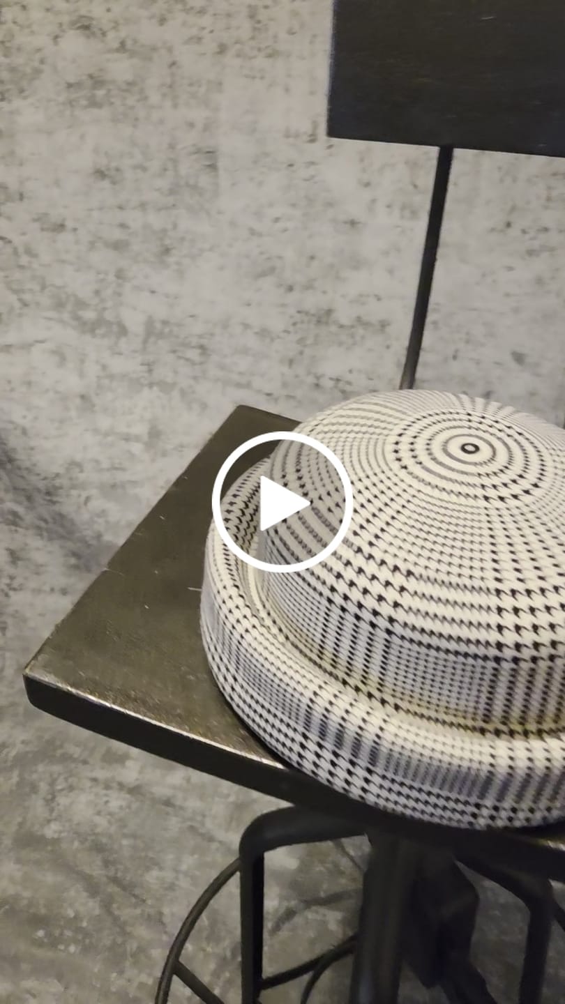 Customer video review of London Pillbox Hat - Glen Plaid