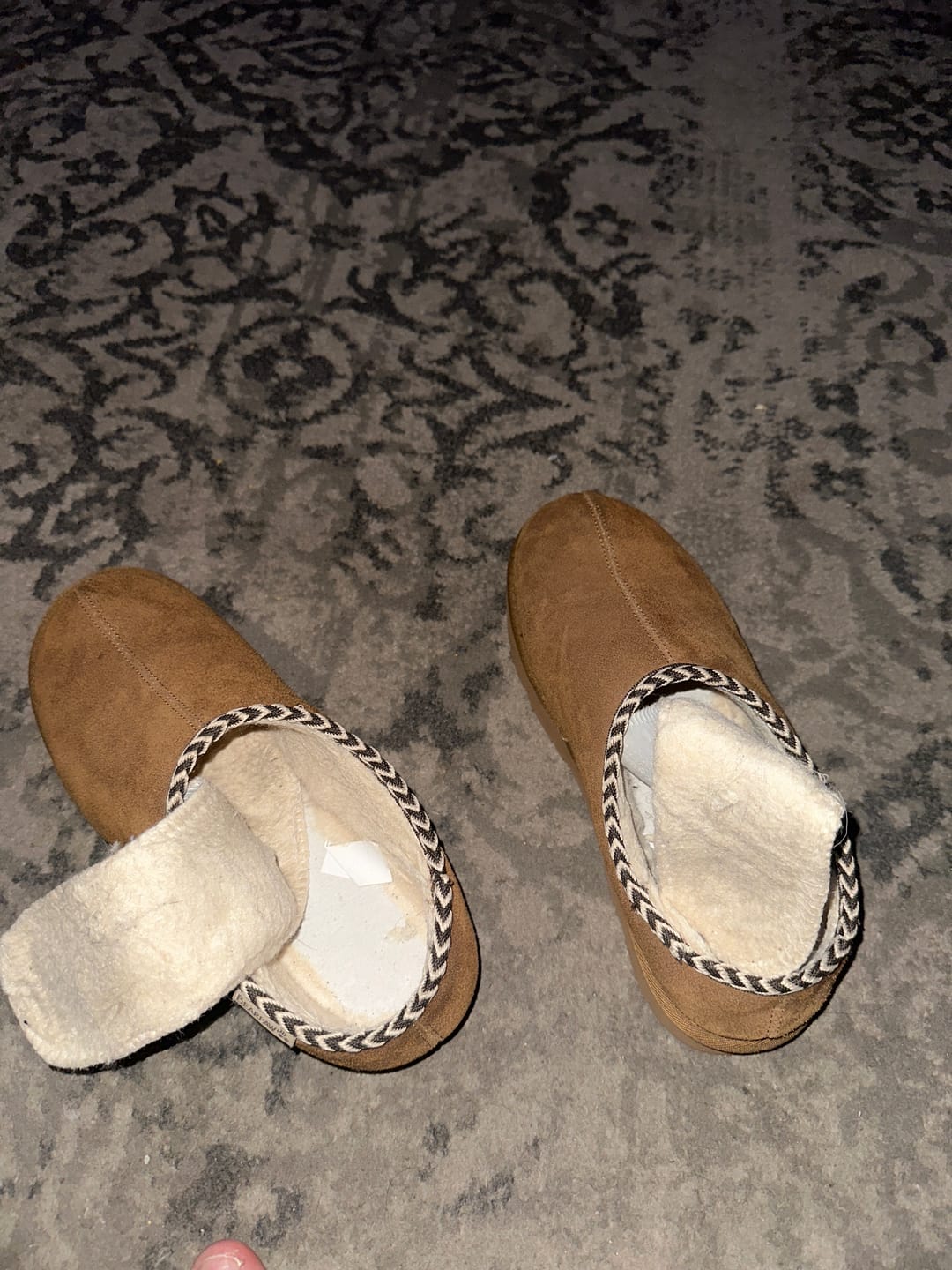 Customer photo review of BEAU HICKORY