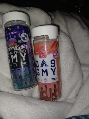 Customer photo review of DELTA 9 GUMMIES  - 30CT Grape Escape 810mg (15mg ea.) – SATIVA