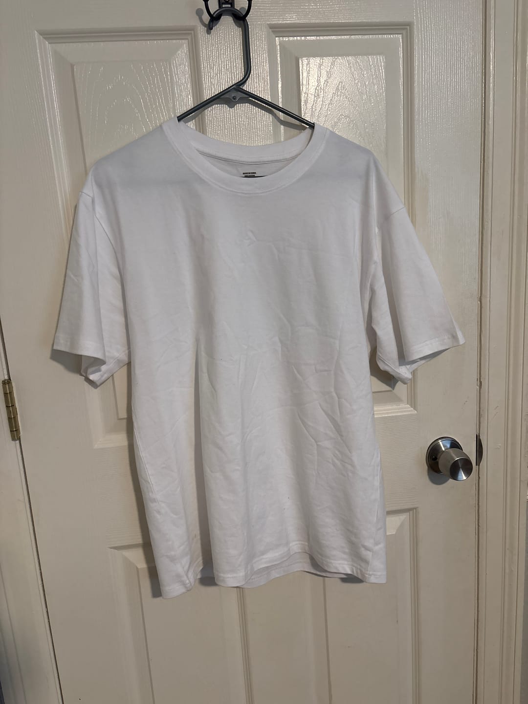 Customer photo review of THE DUNE COUCH TEE