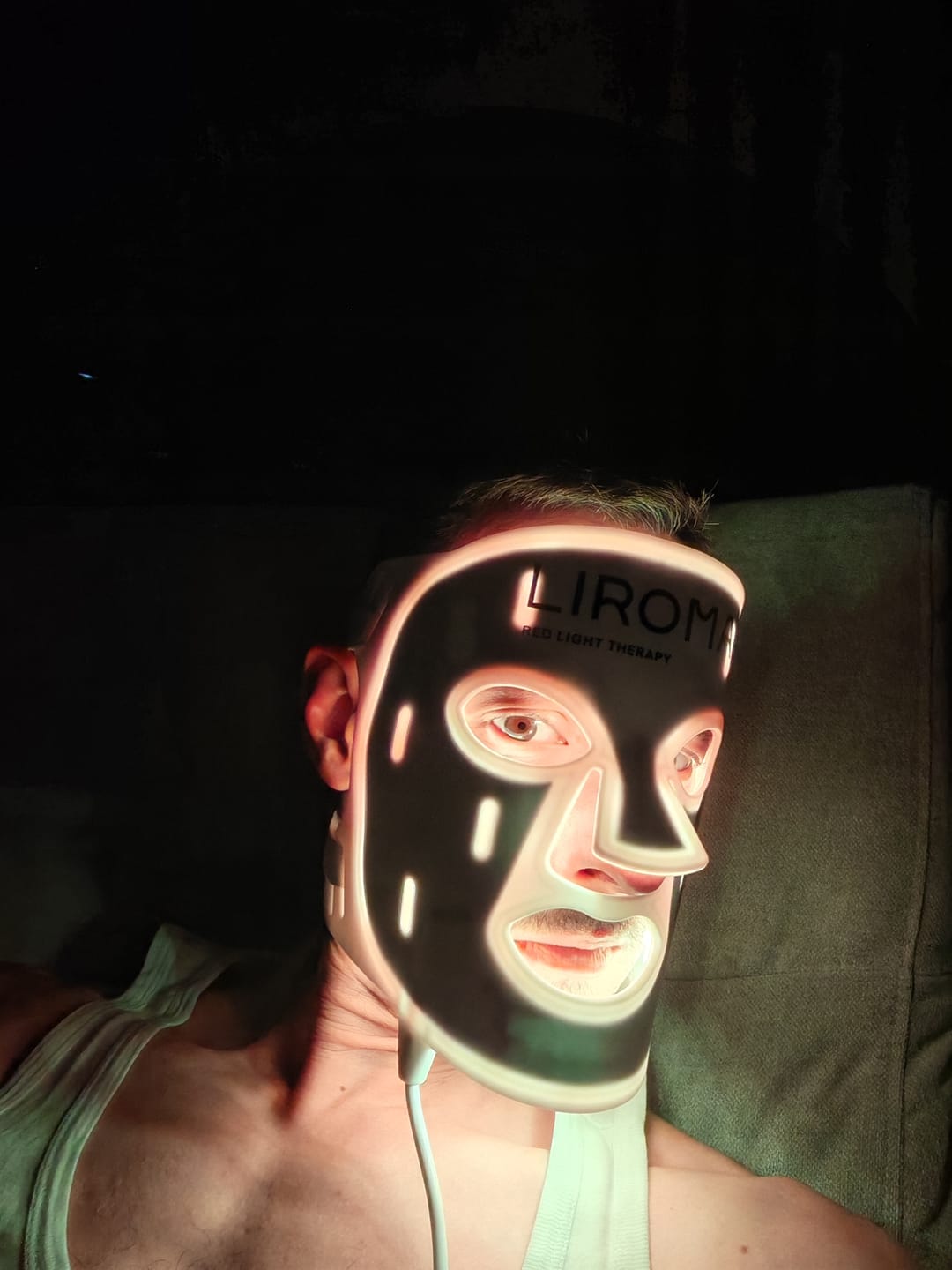 Customer photo review of GLOW® LED Gezichtsmasker - Lichttherapie met Nabij-Infrarood & Roodlicht