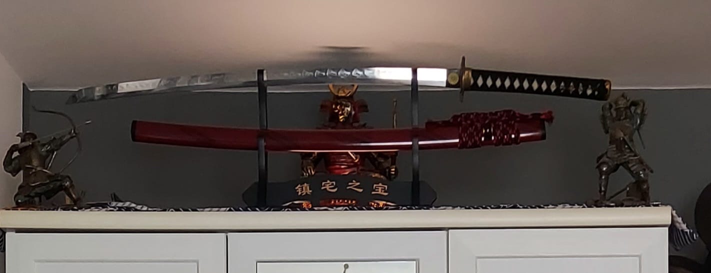 Customer photo review of Katana – T10 Clay Tempered Blade with Red Saya 緋炎