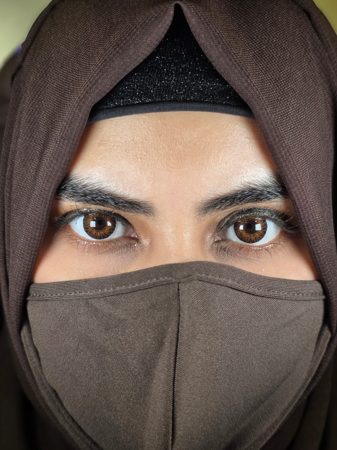Customer photo review of New 3-Tone Hazel Brown Prescription Colored Contact Lenses