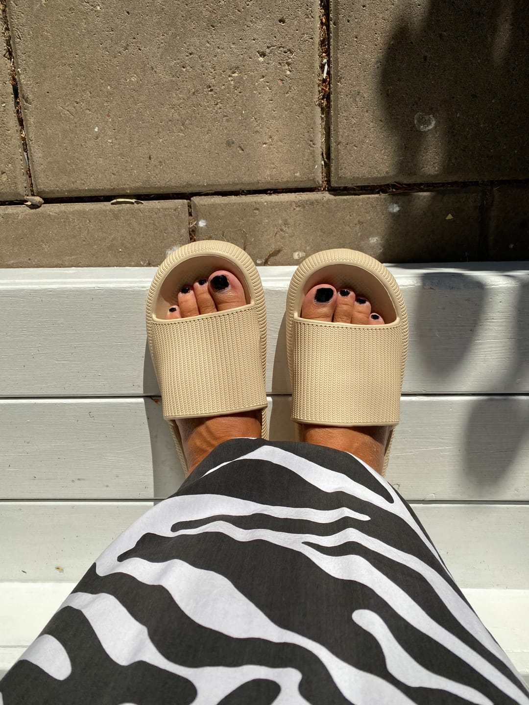 Customer photo review of HappyFlops Original
