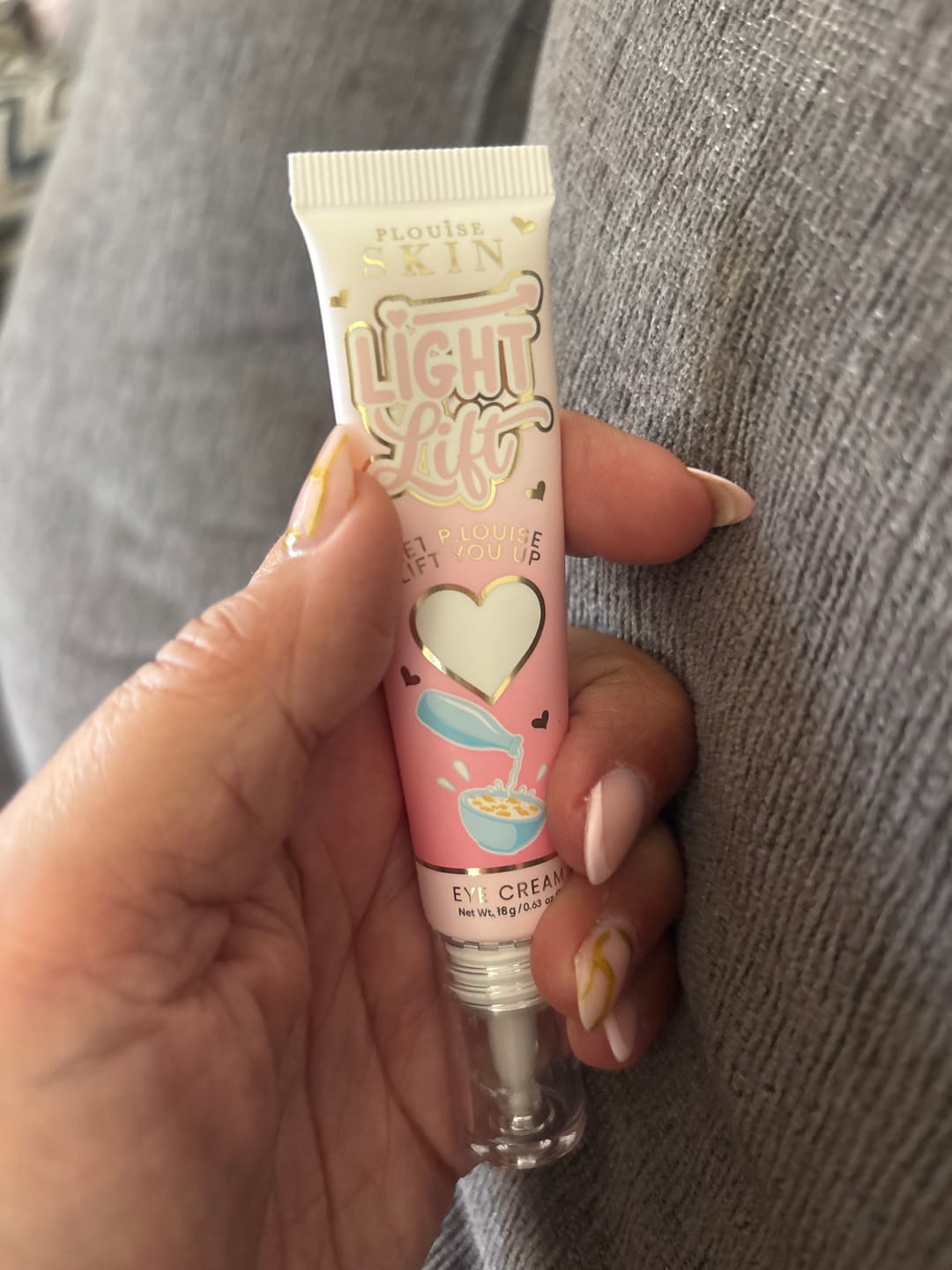 Customer photo review of Light Lift Hydrate & Brighten Under Eye Cream