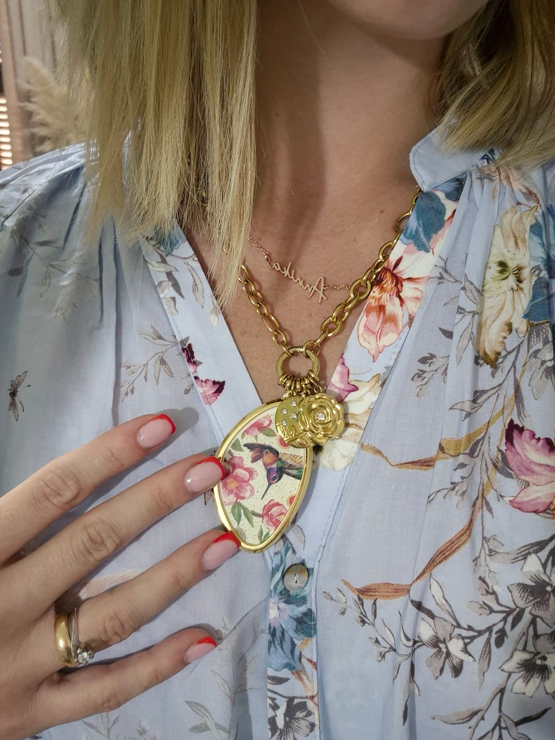 Customer photo review of Collana Charms Colibrì Incantato