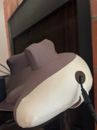 Customer photo review of HizooRelief™ Clinical-Grade Decompression Massager