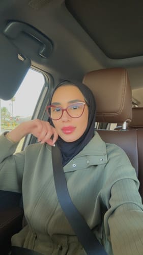 Customer photo review of Kresha Thailendi Small Hijab