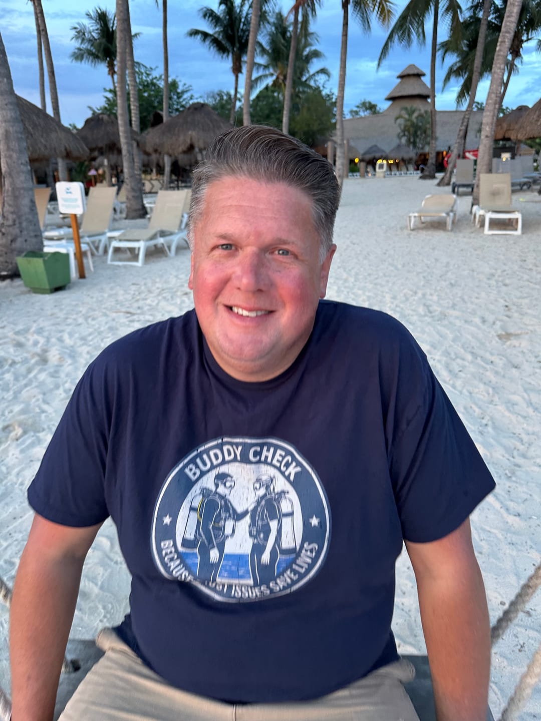 Customer photo review of Buddy Check 2nd Dive T-shirt