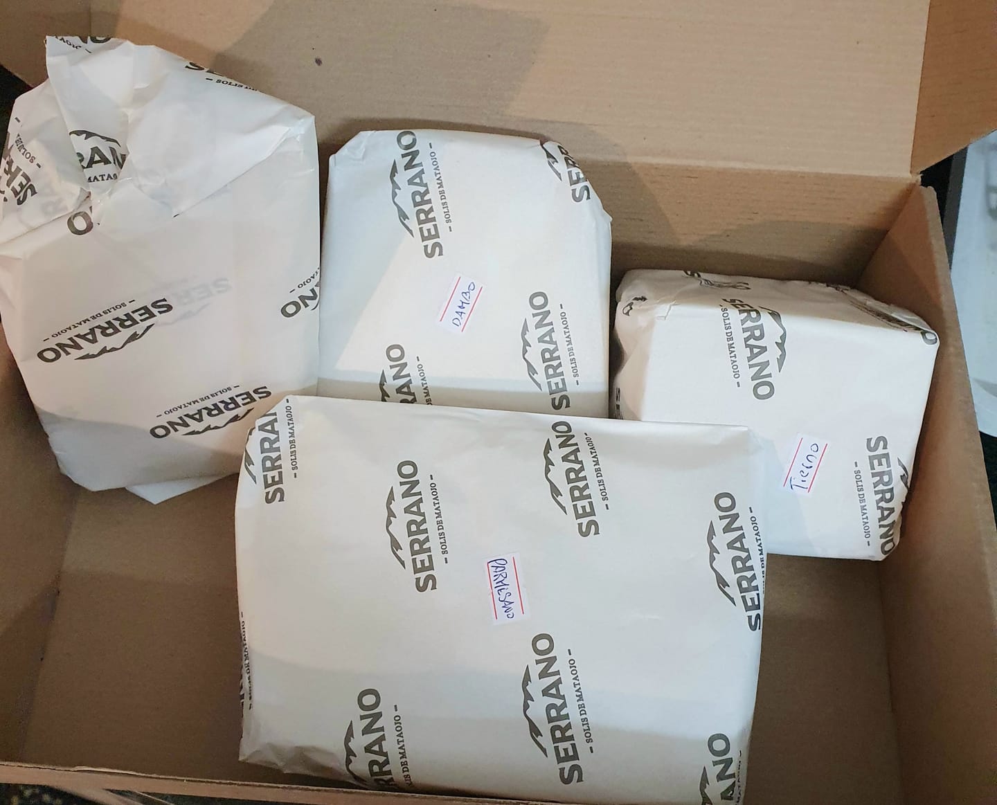 Customer photo review of Queso Parmesano