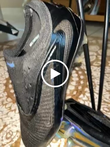 Avis vidéo d'un client sur Nike Phantom 6 Full Black FG
