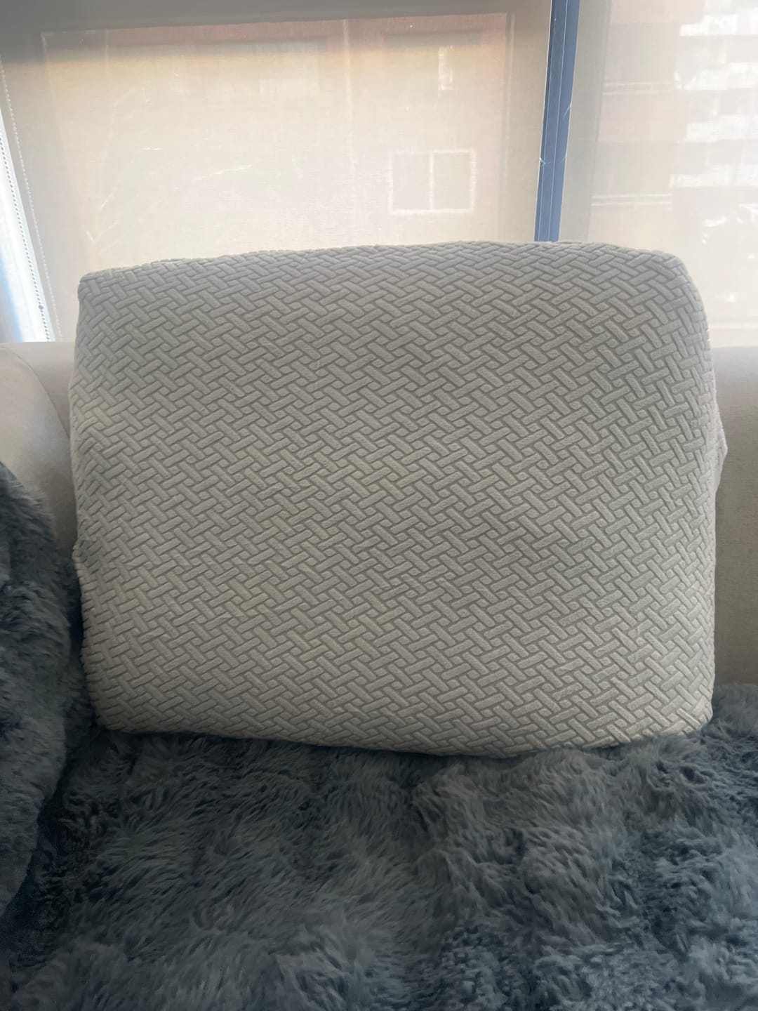 Customer photo review of Funda Mágica Cubre Sofá —  Renueva tu sofá en 2 minutos.
