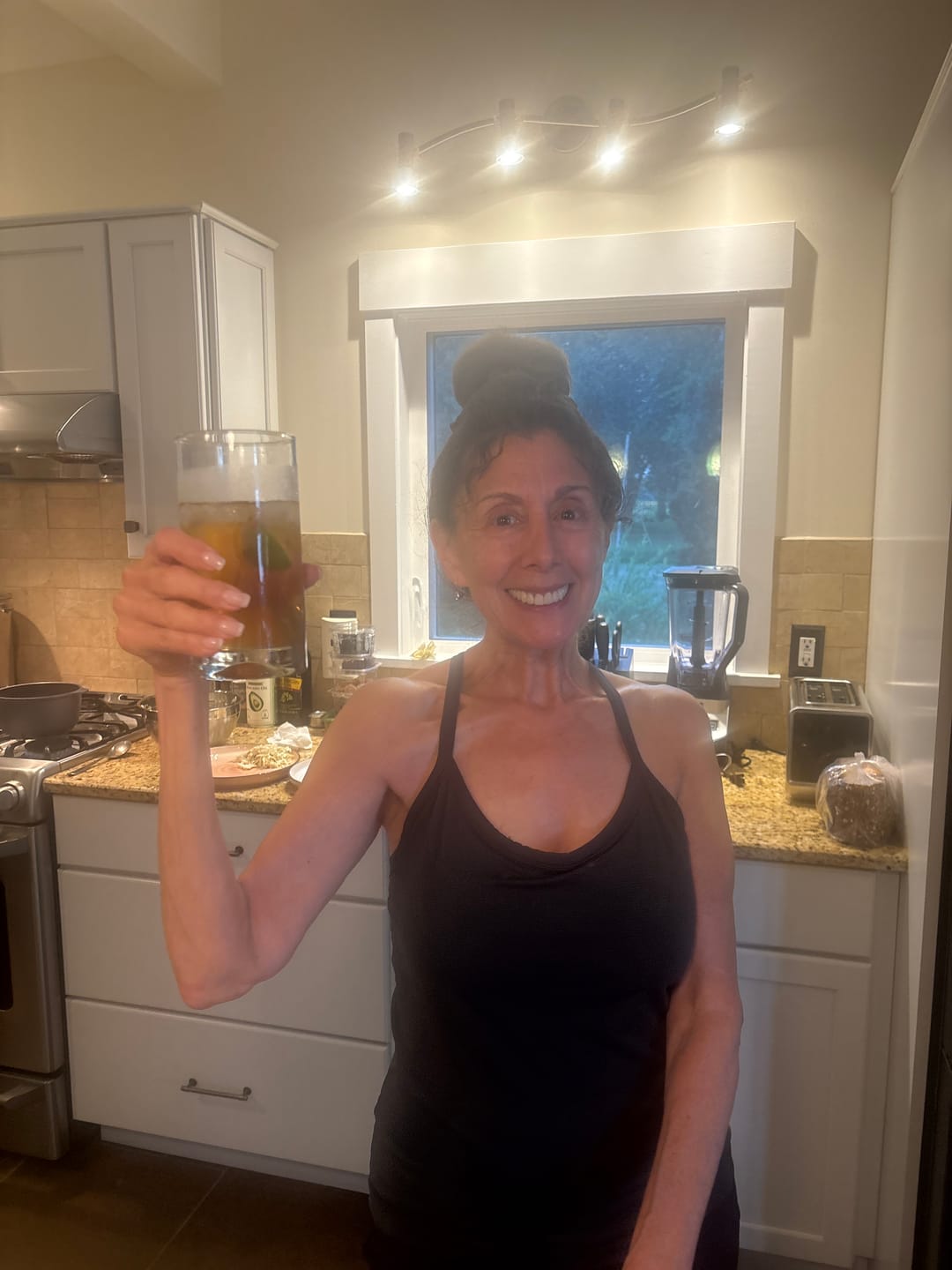 Customer photo review of Lost Island Ginger Beer Cans
