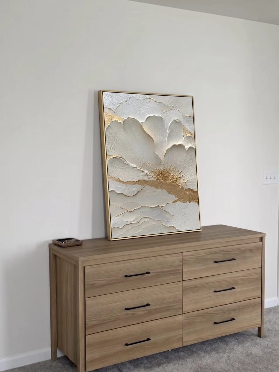 Customer photo review of Modern 3D Sculptural White Floral Wall Art -LX#0250