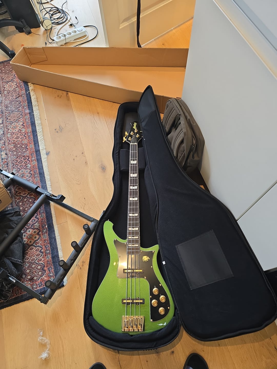 Customer photo review of Nidhogg Bass - Mamba Green - Preorder - November 2025 (Z-13)
