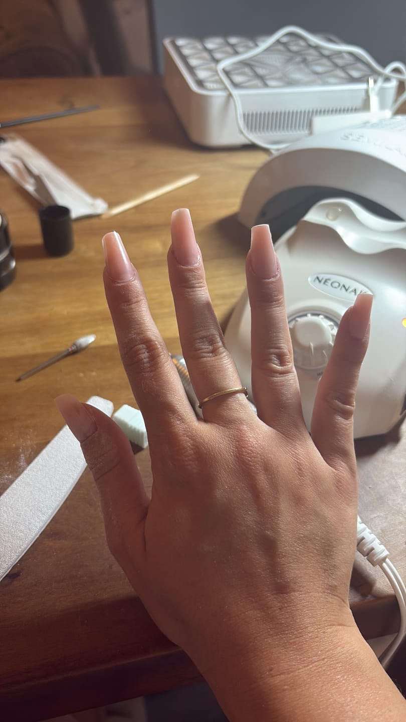Customer photo review of Semilac Acrylgel Nail Form Almond 120 Pcs.