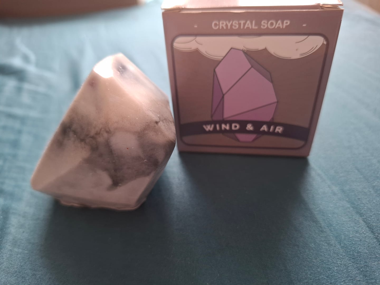 Customer photo review of Element-Kristallseife mit Überraschungsstein