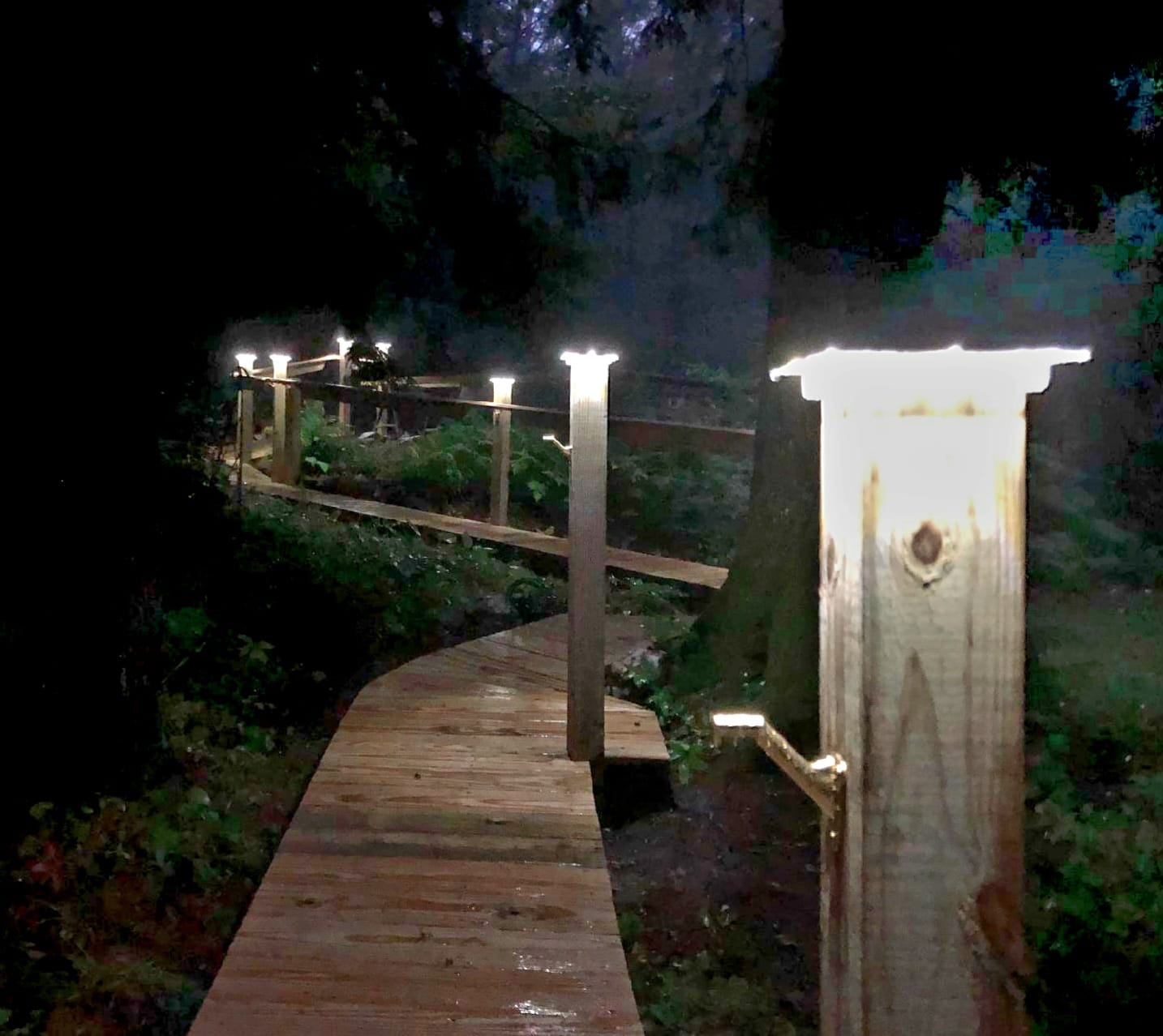 Customer photo review of Sensor Solar Powered Post Lights for 4x4 Wood & Vinyl Fence