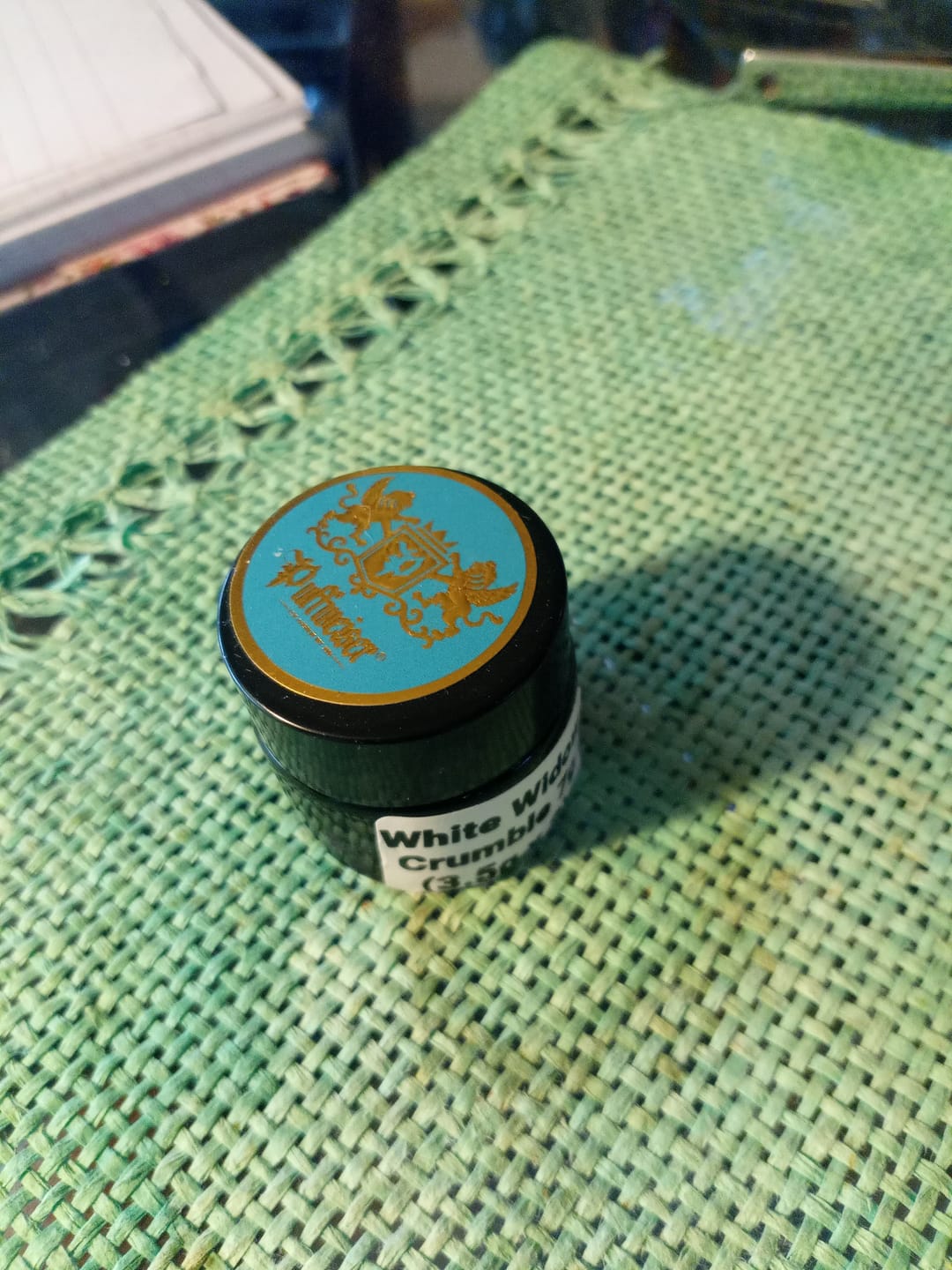 Customer photo review of Legendary Crumble White Widow 3.5G (BOGO)