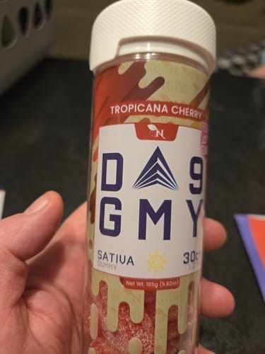 Customer photo review of DELTA 9 GUMMIES - 30CT Grapefruit Slerpee 810mg (15mg ea.) – INDICA