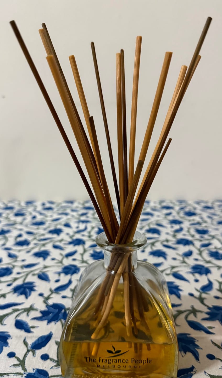 Customer photo review of Neroli Reed Diffuser Refill Pouch