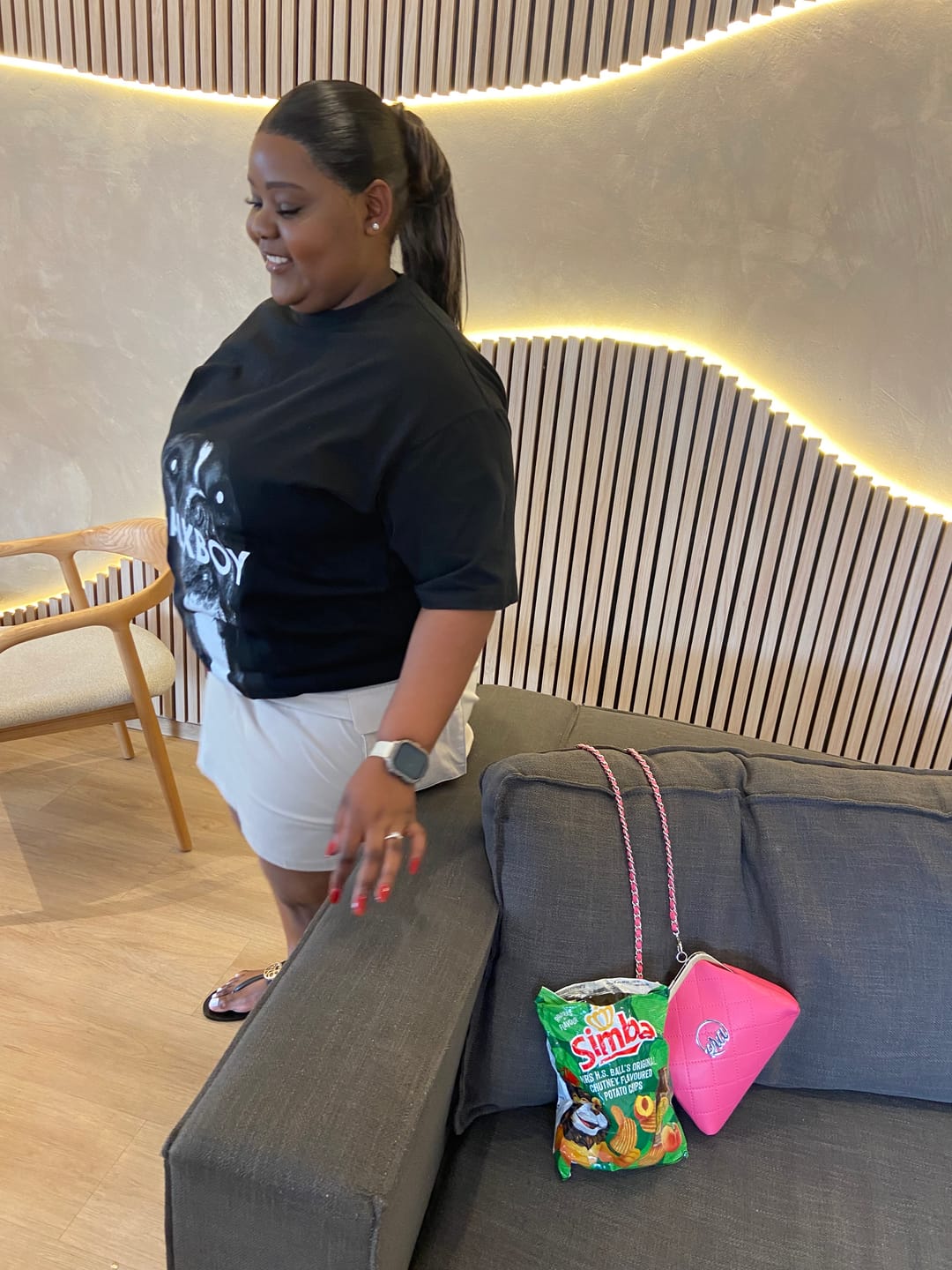Customer photo review of ERA Mini Kisslock Chain Bag – Pink